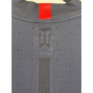 Nike Golf Tiger Woods ADV Dri Fit Mock Neck Polo Men's XL Navy Blue DR5324 FLAWS